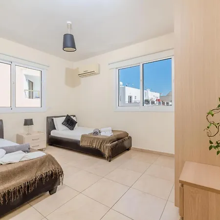 Mythical Sands Ba09 Apartamento Protaras